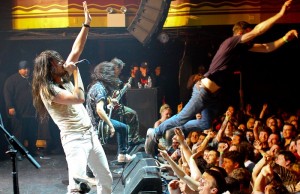 AndrewWK-AlixPiorun-5-600x388