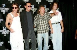 Van-Halen-1996_MTV_Video_Music_Awards_2